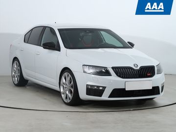 RS 2.0 TSI, Automatická klima