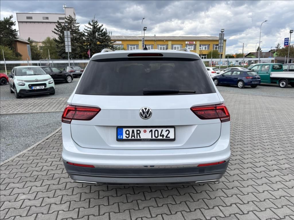 Volkswagen Tiguan, 2,0 TDi 140kw,,4x4,DSG,servis - fotka 5