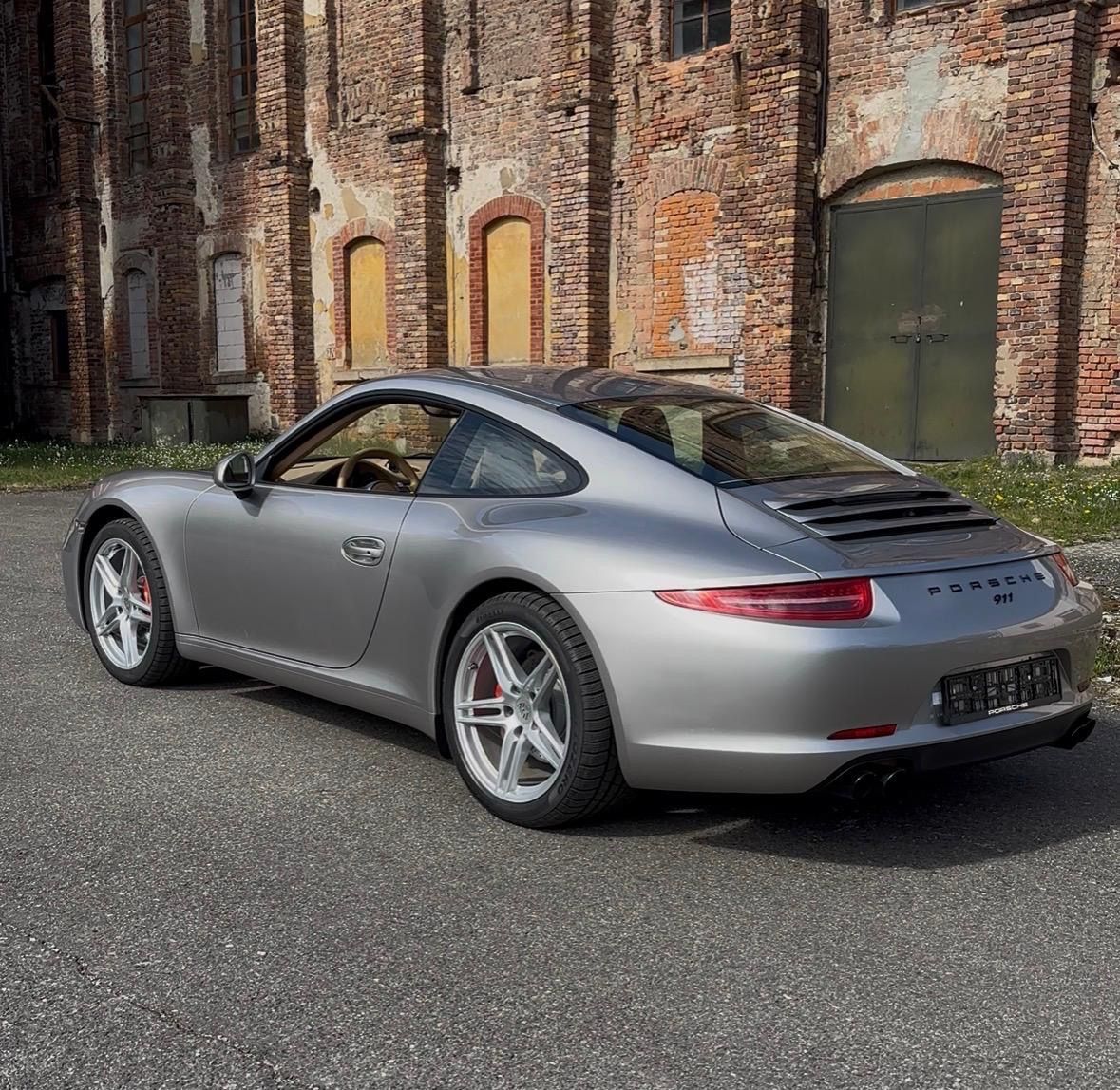 Porsche 911, Obzvlášť hezký stav - fotka 5