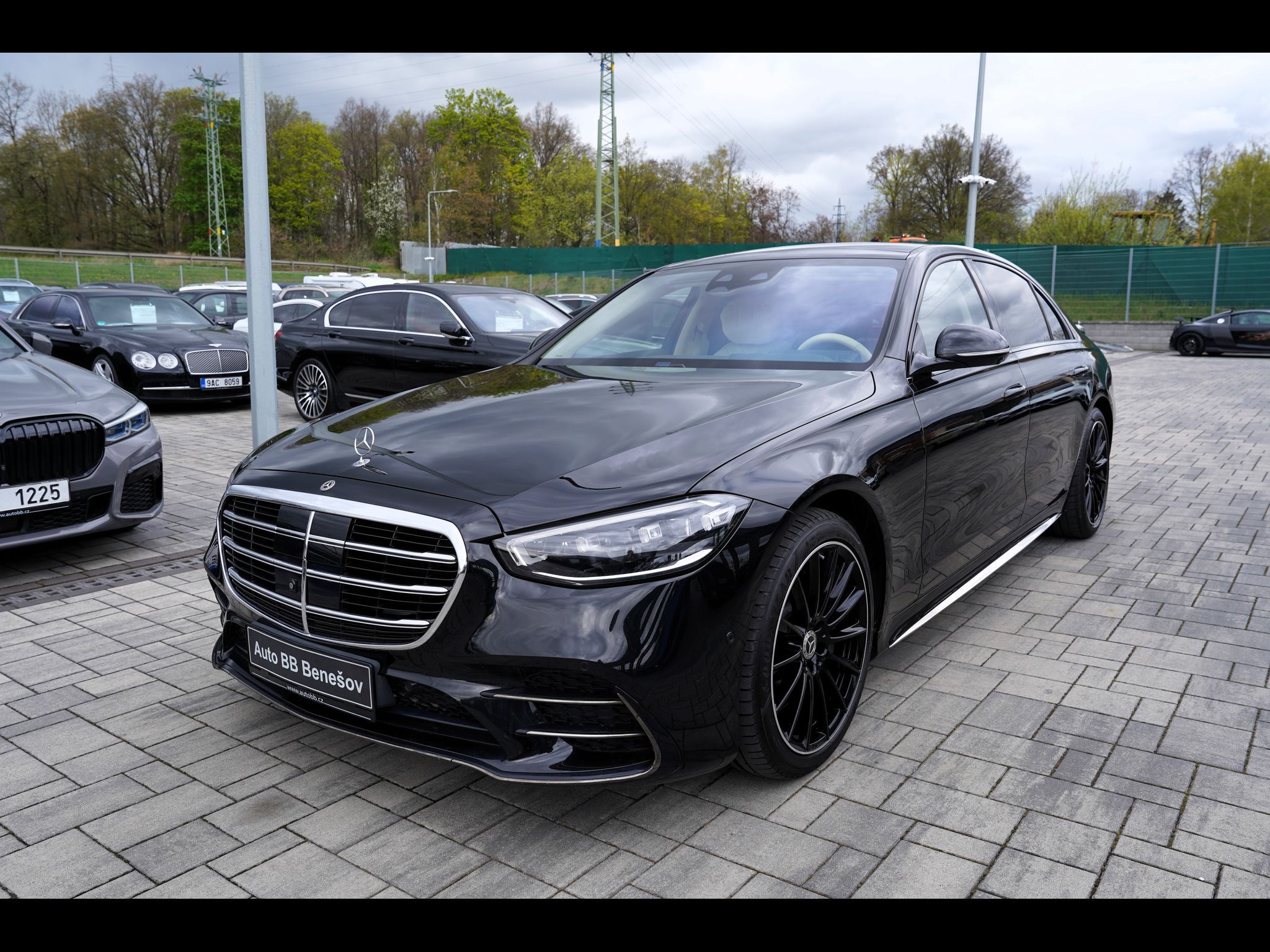 Mercedes-Benz Třídy S, S 400d Long 4Matic AMG/ČR/DPH - fotka 2