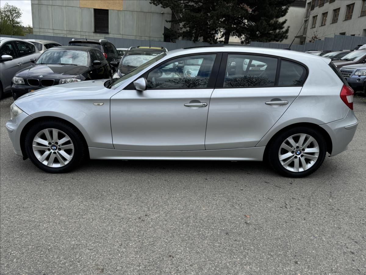 BMW Řada 1, 1,6 99tkm !! krasný stav!! - fotka 5