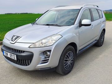 2.2 HDi 4x4, 7 míst, tažné