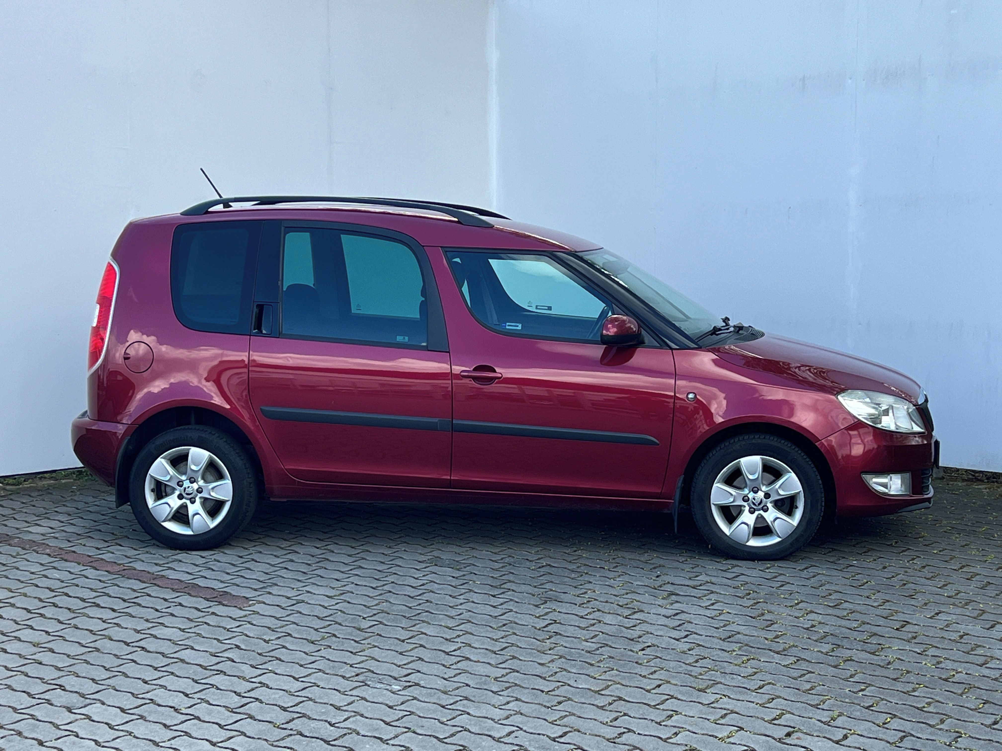 Škoda Roomster, 1.2 TSI / 63kW Ambition - fotka 4
