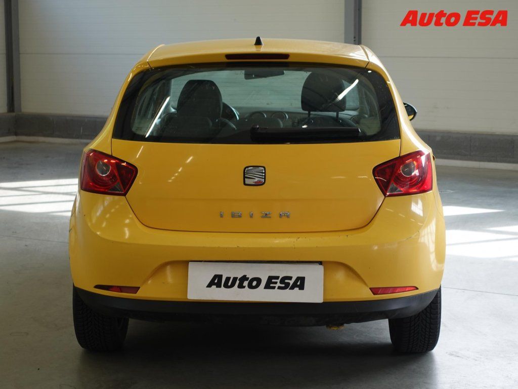 Seat Ibiza, 1.2i - fotka 5