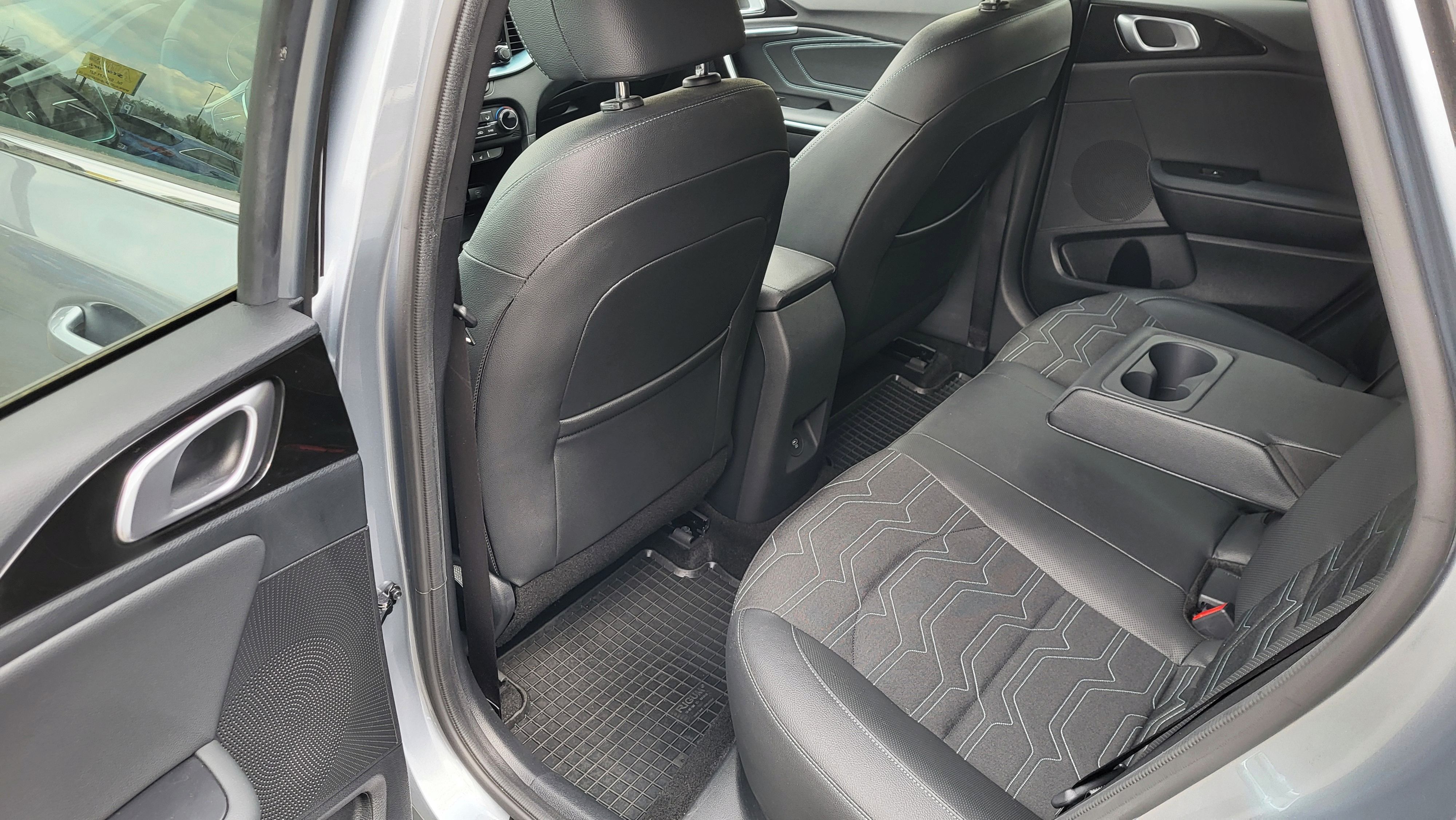 Kia Cee´d, Kia Ceed SW 1,5 T-GDI EDICE 30 - fotka 6