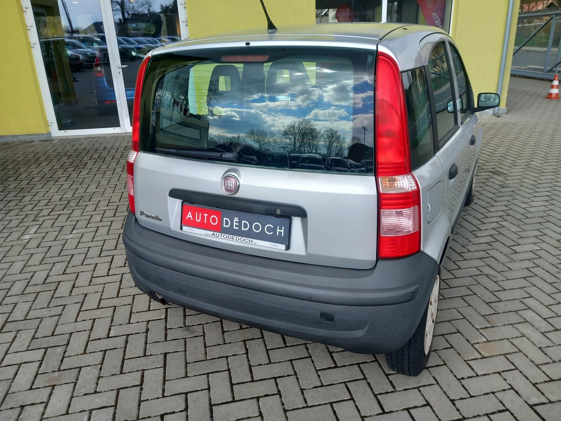 Fiat Panda, 1,1i NOVÁ STK  BEZ KOROZE - fotka 6