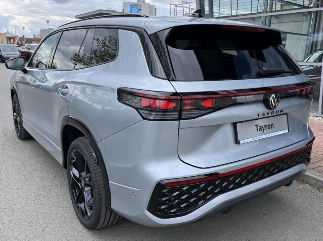 Volkswagen Tayron, R-Line 1,5 TSI eHybrid 150 kW - fotka 3