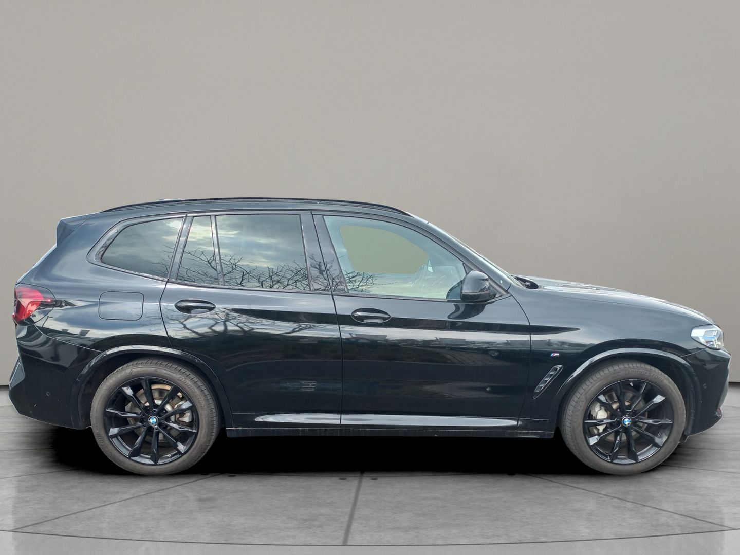 BMW X3, xDrive 30d M-Sport  210 kW - fotka 3