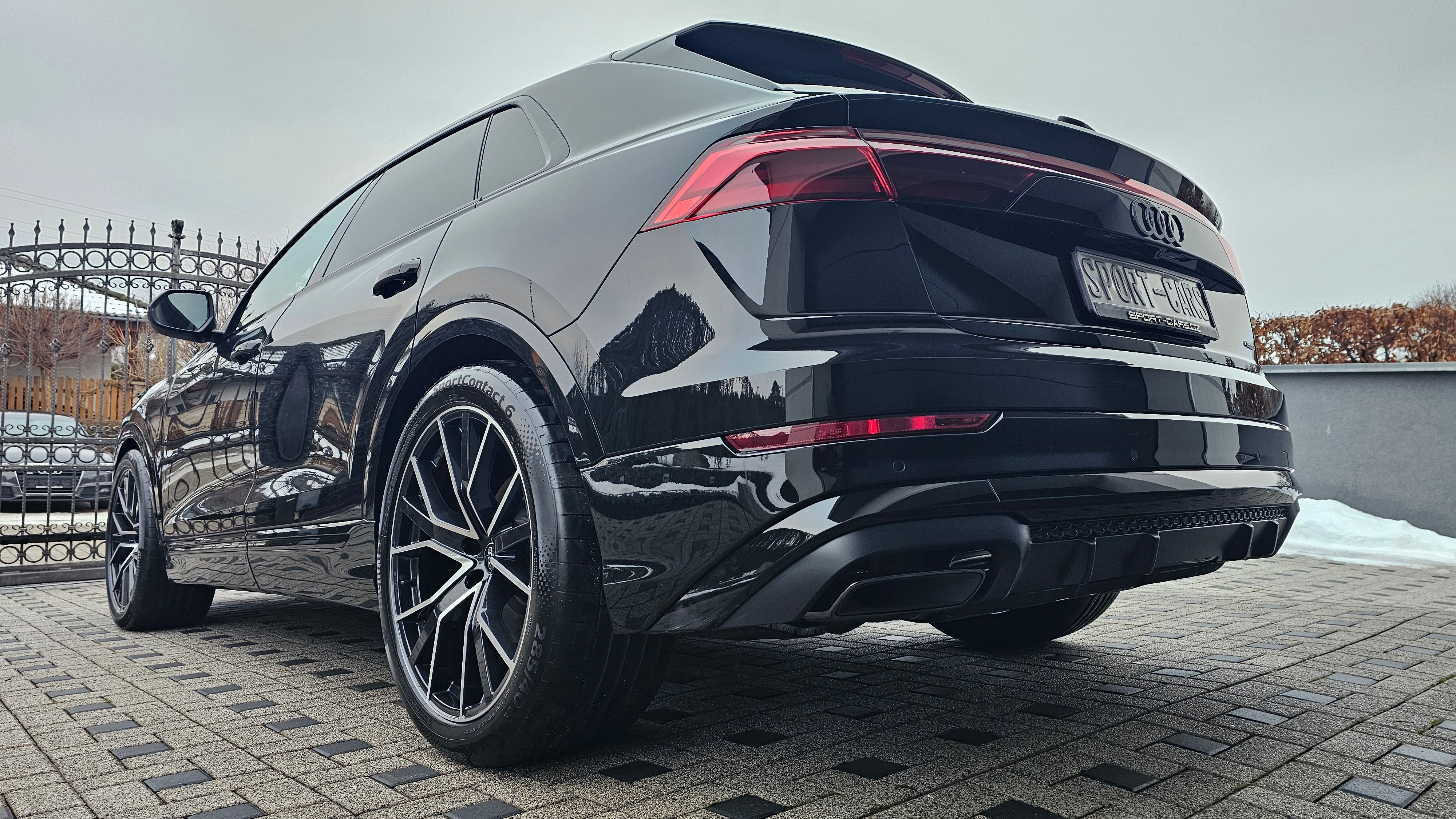 Audi Q8 - fotka 6