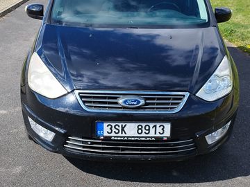 2.0 TDCi 103kW, 7 míst