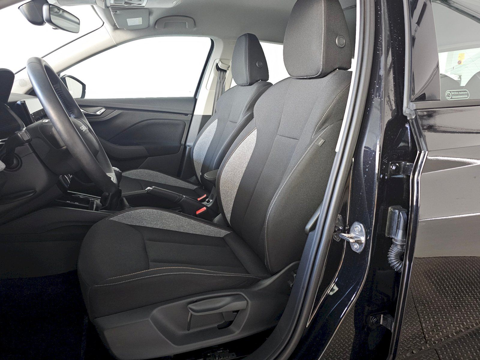 Škoda Scala, 1.0TSI 85kW SELECTION - fotka 6