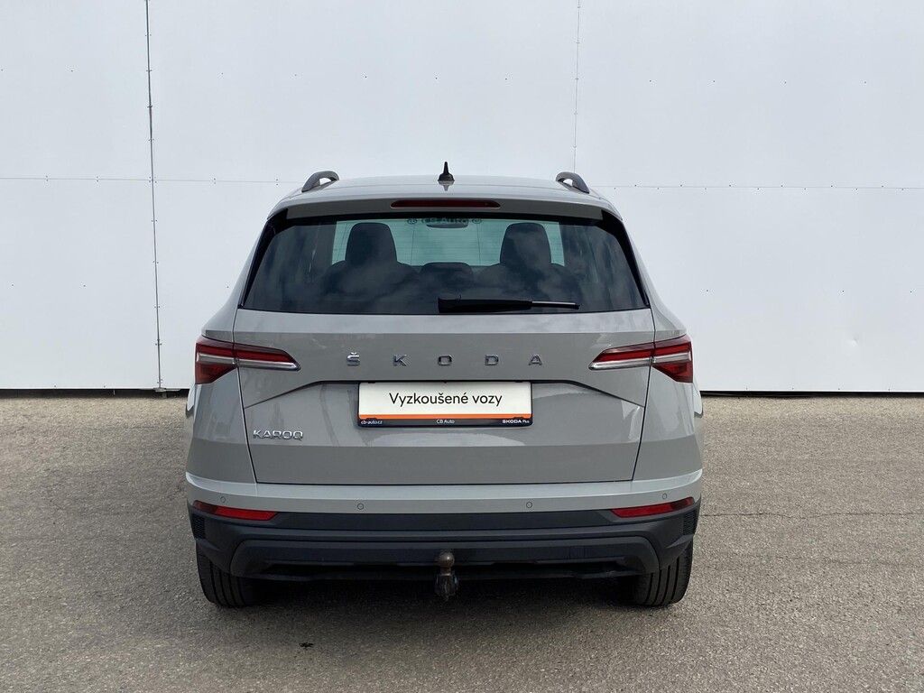 Škoda Karoq, 1,0 TSI 81 kW Ambition - fotka 6