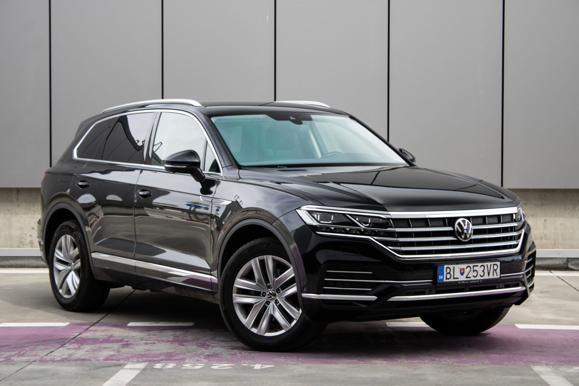 Volkswagen Touareg - fotka 3