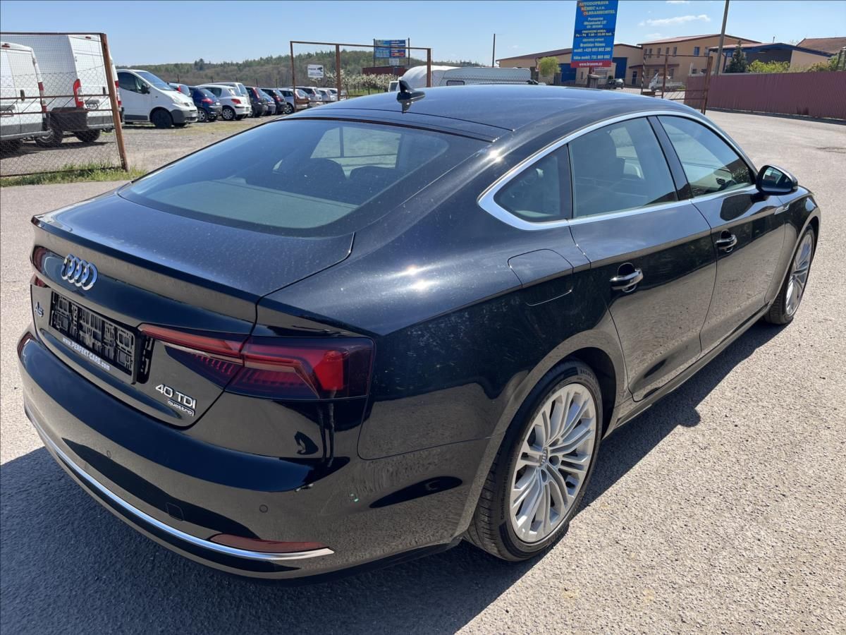 Audi A5, 2.0 SPORTBACK 40 TDi 4x4 STRON - fotka 6