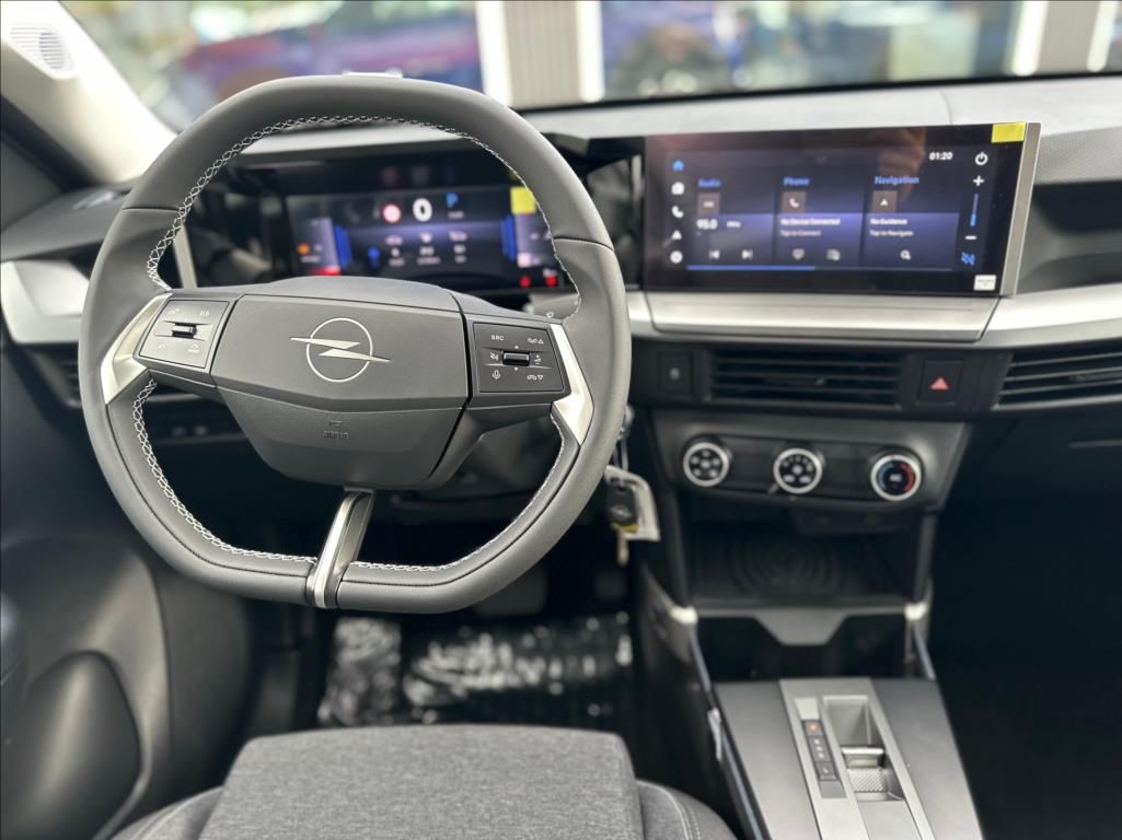 Opel Frontera, 1,2 Hybrid  Edition - fotka 6