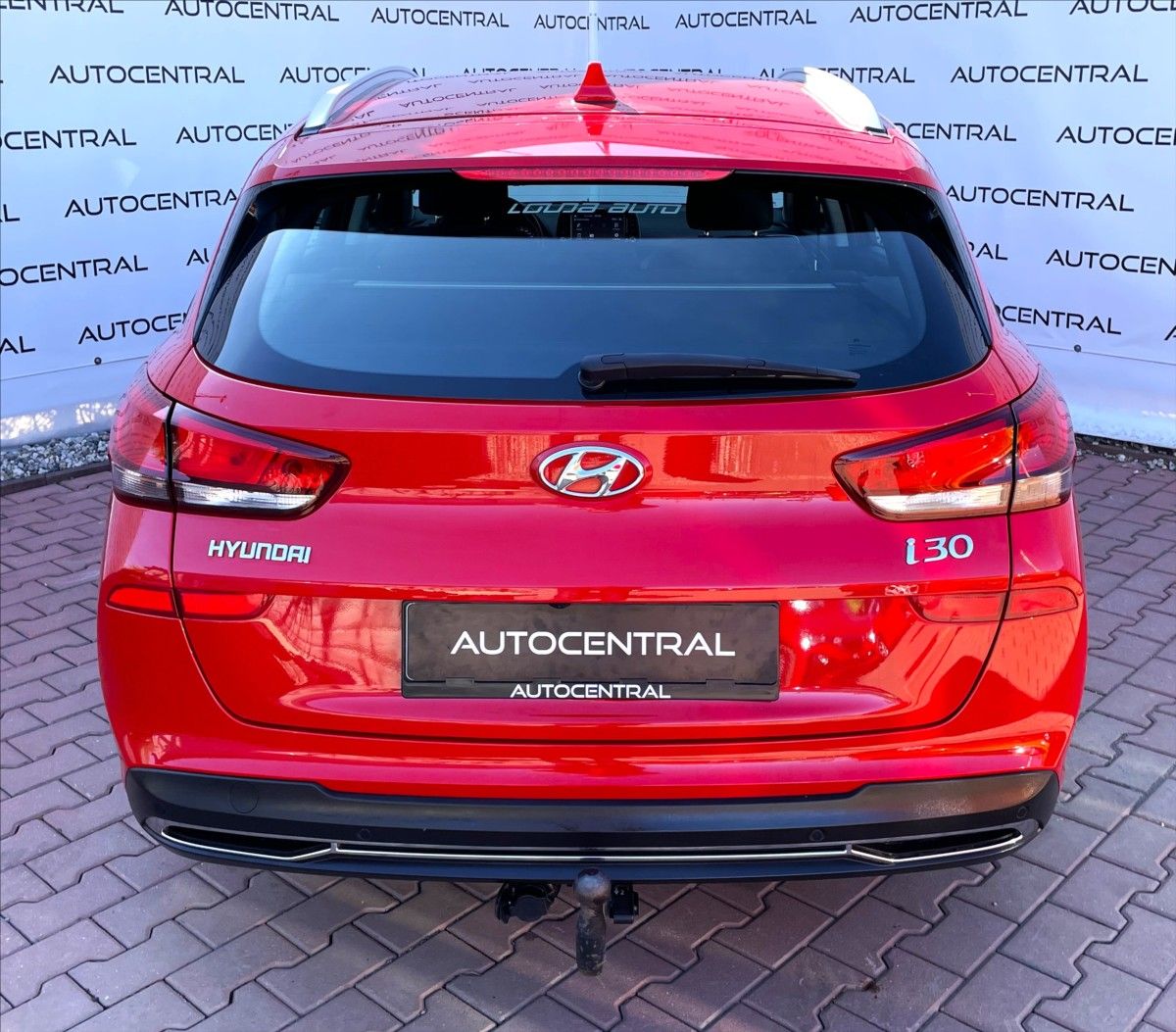 Hyundai i30, 1,0 T-Gdi,Comfort,1.maj.,ČR,DP - fotka 5