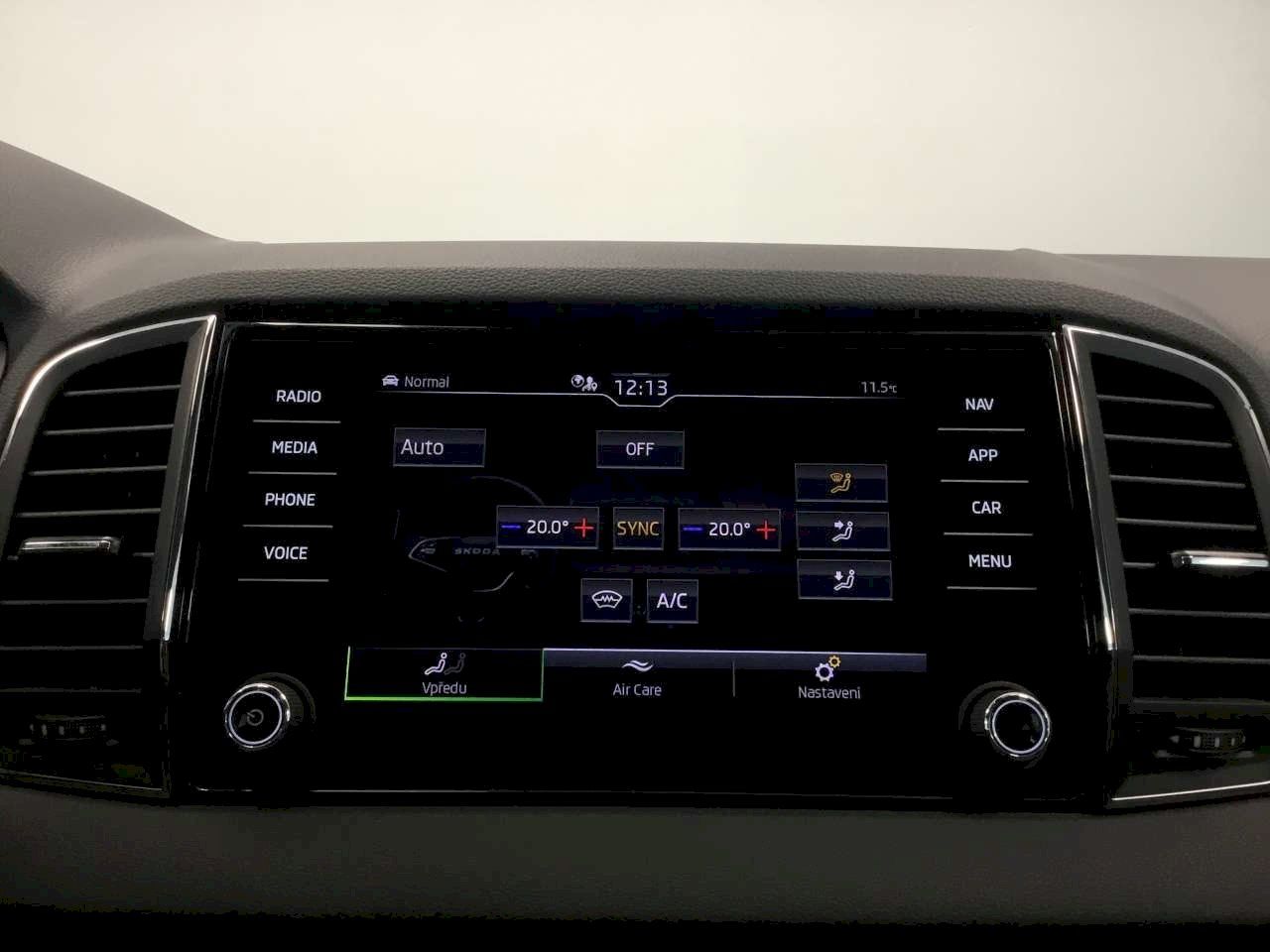 Škoda Karoq, Top Selection 2.0 TDI 85 kW - fotka 6