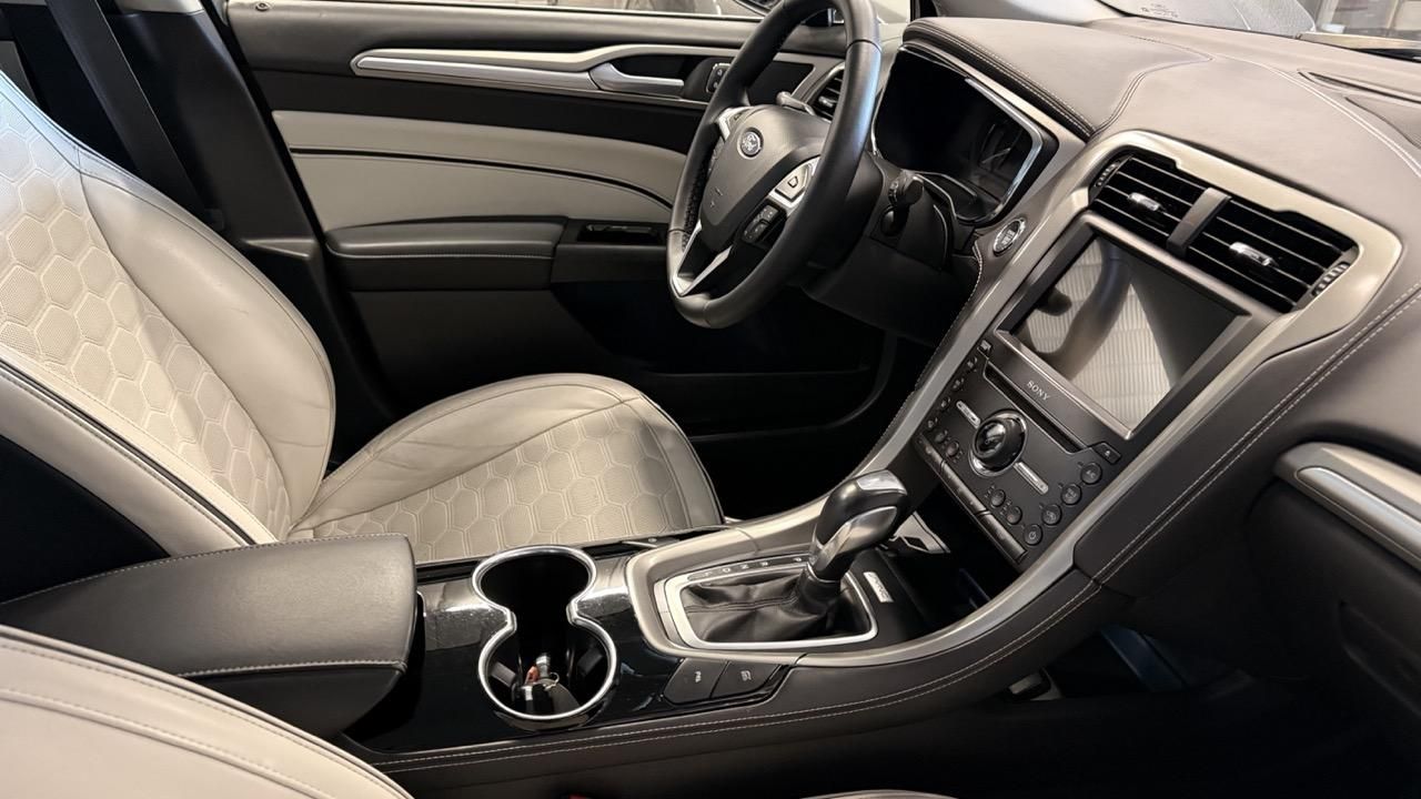 Ford Mondeo, 2.0HYBRID,VIGNALE - fotka 2