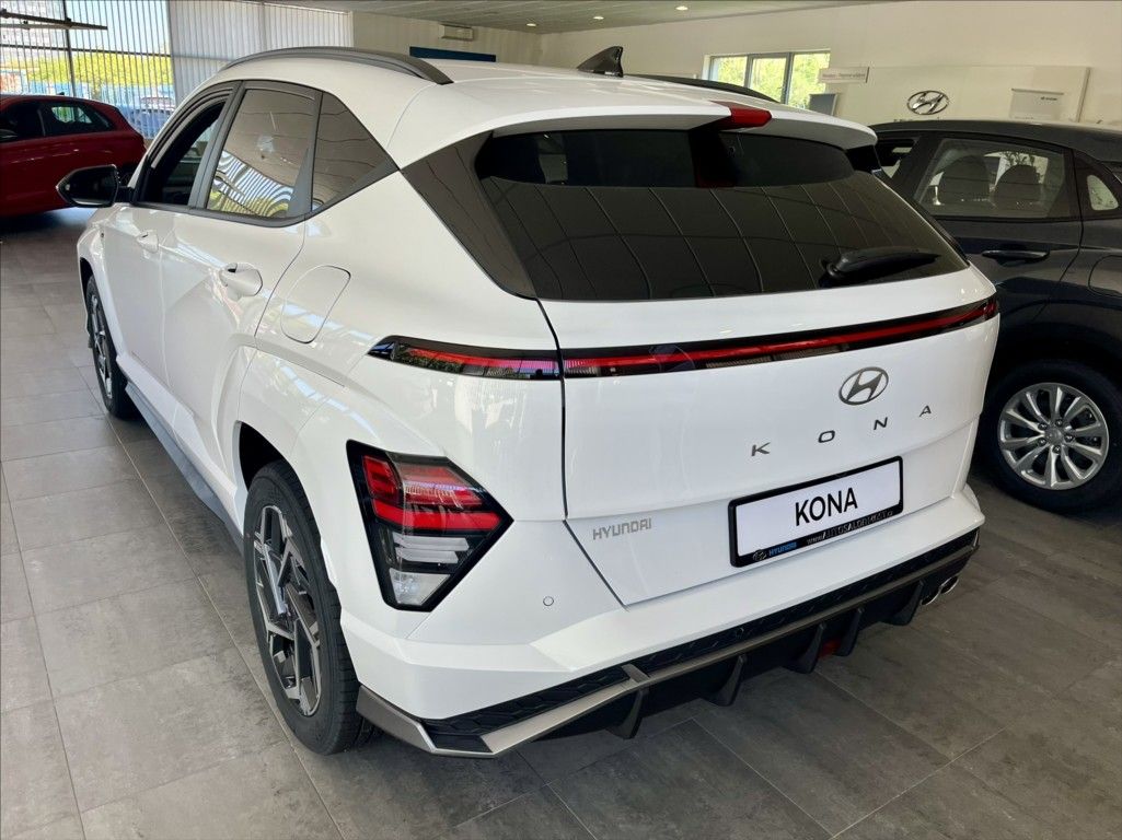 Hyundai Kona, 1,6 T-GDi 197k  N Line Technol - fotka 4