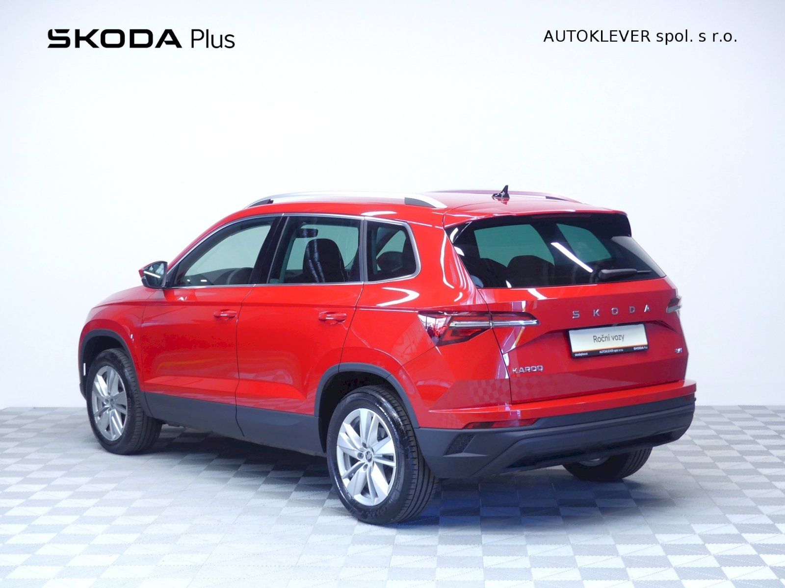 Škoda Karoq, Top Selection DSG 4x4 2.0TDI 1 - fotka 6