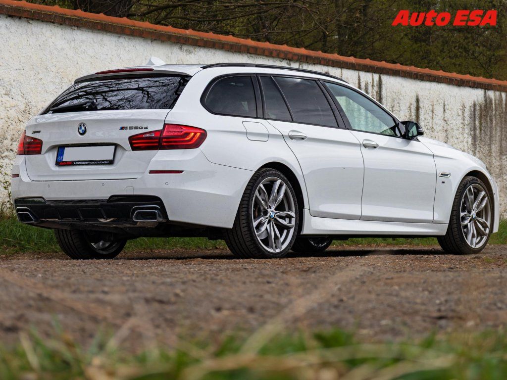 BMW Řada 5, 3.0D M550 d xDrive,AT,LED - fotka 6