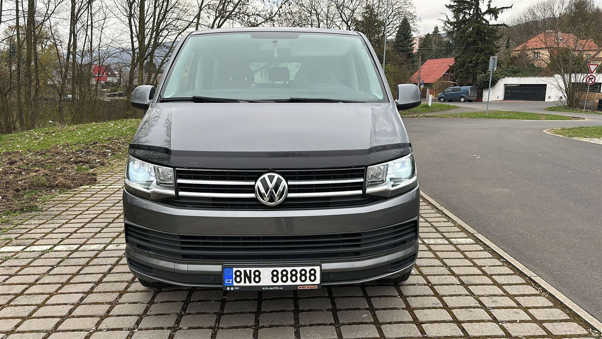 Volkswagen Caravelle, 2,0 TDi  110 kW - fotka 3