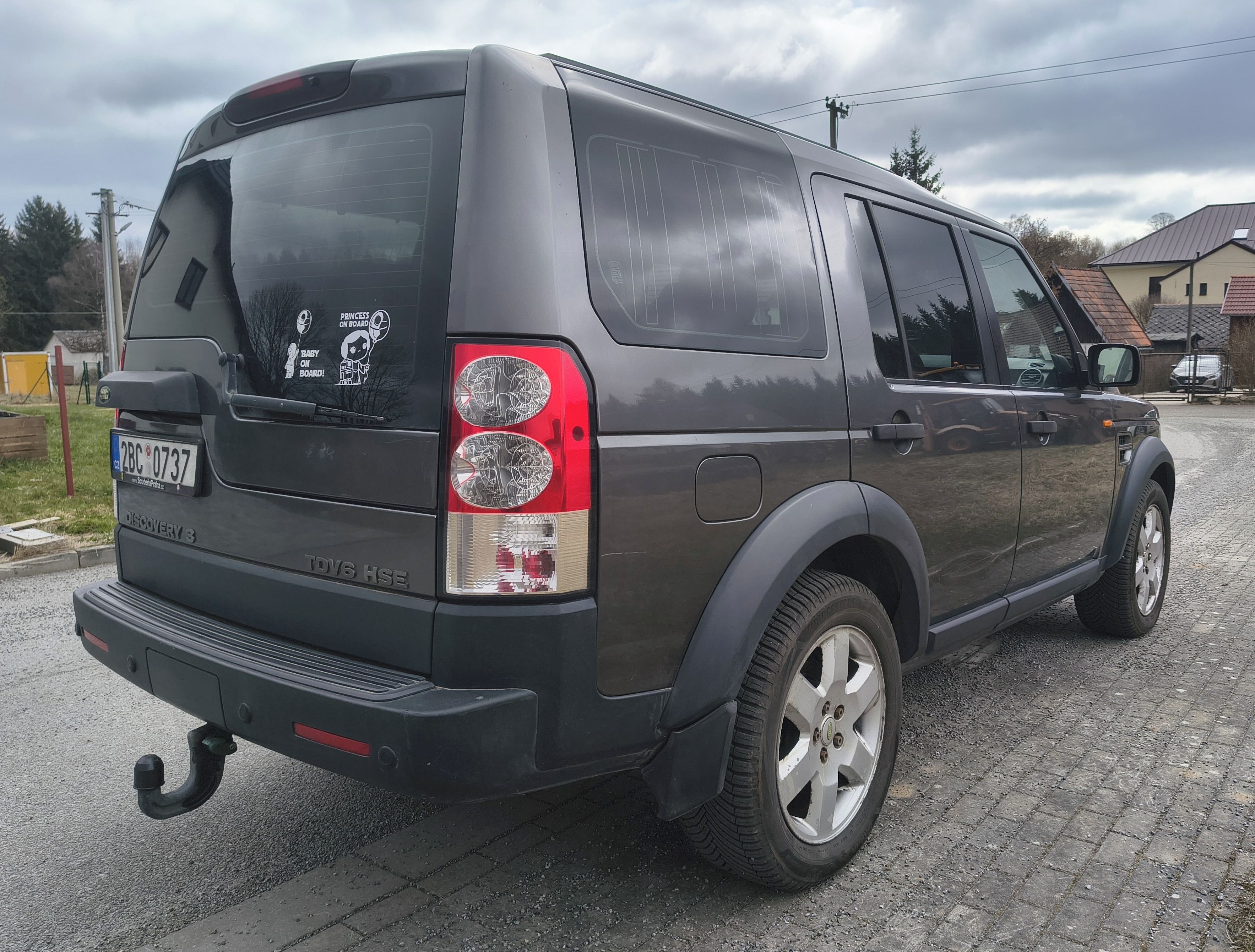 Land Rover Discovery, HSE 2.7 TDV6, 260 000 Km - fotka 4