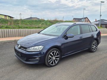 1,4tsi  Xenony,tažné,1.majitel