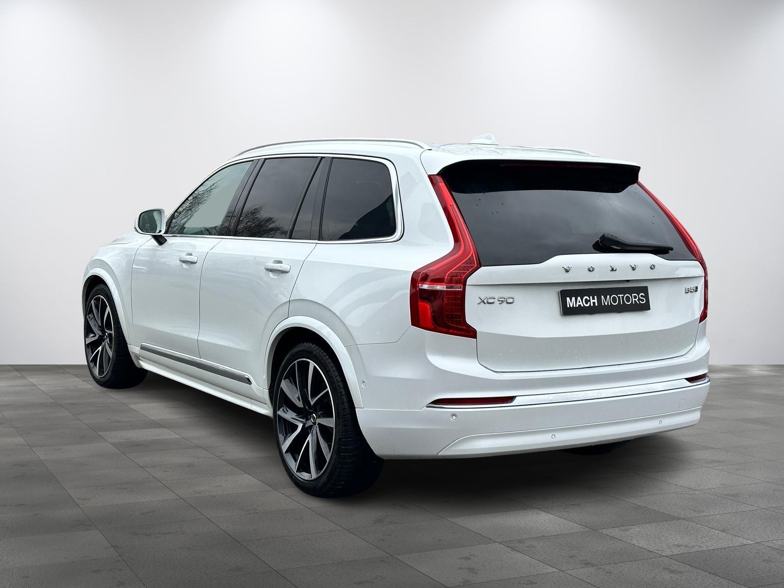 Volvo XC90, B5 AWD Ultimate PANO VZDUCH - fotka 4