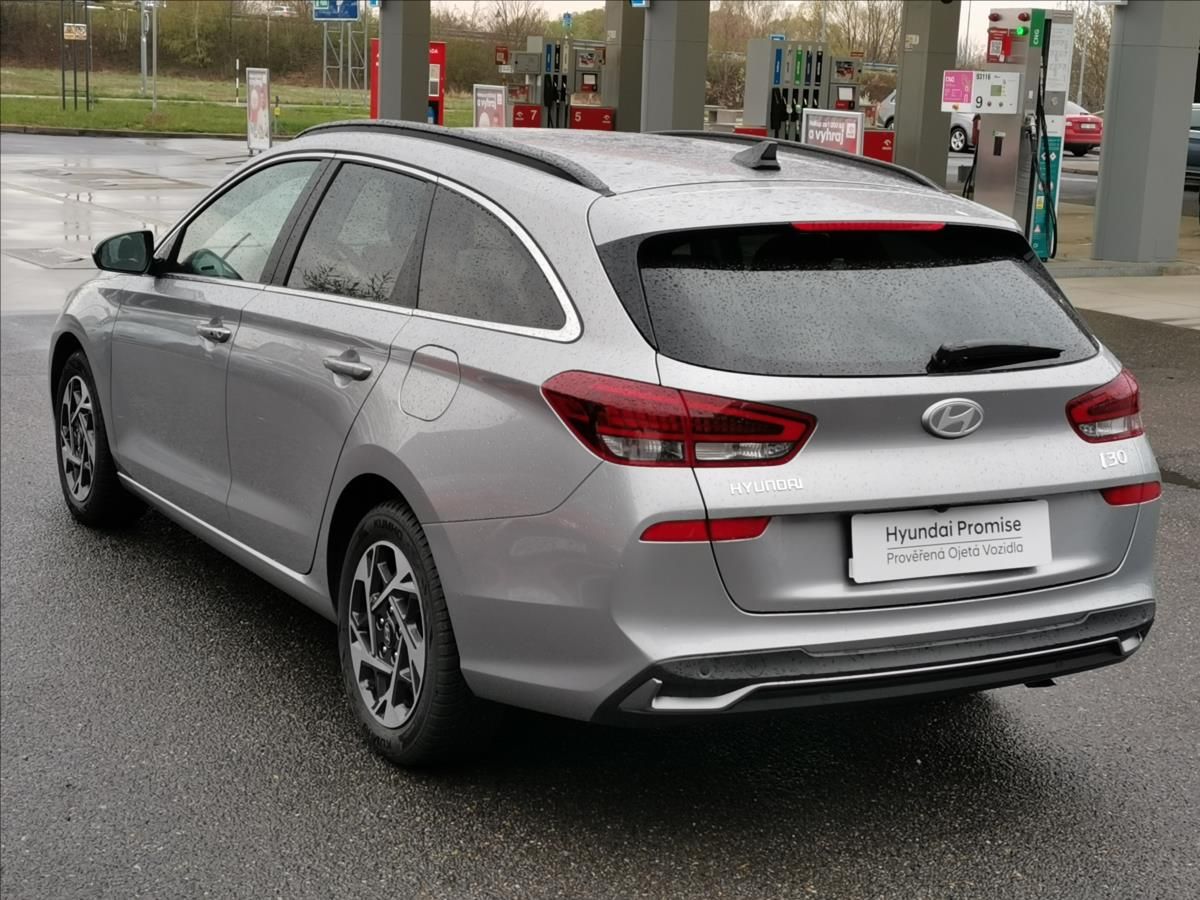 Hyundai i30, 1,5 TGDI WG STYLE SAFETY - fotka 5