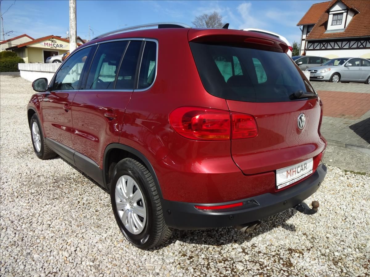Volkswagen Tiguan, 1.4TSI 92 kW LOUNGE - fotka 5