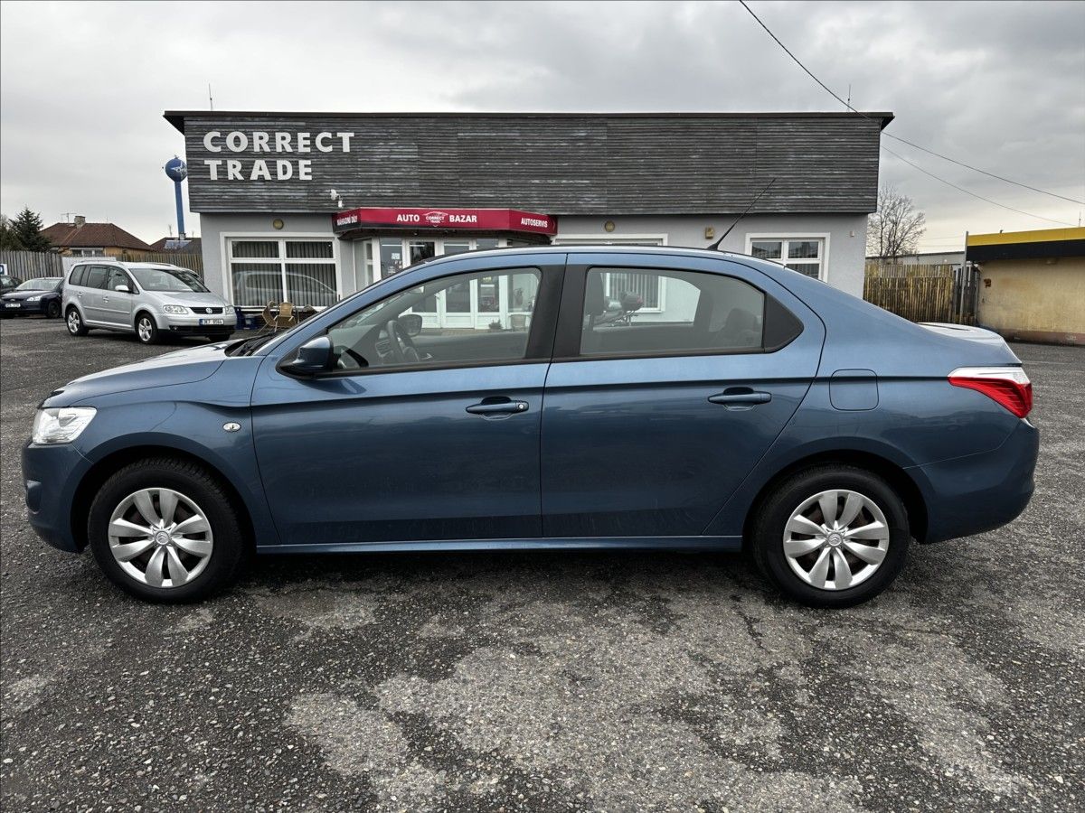 Citroën C-Elysée, 1,2 PureTech-KLIMA-MÁLO KM - fotka 2