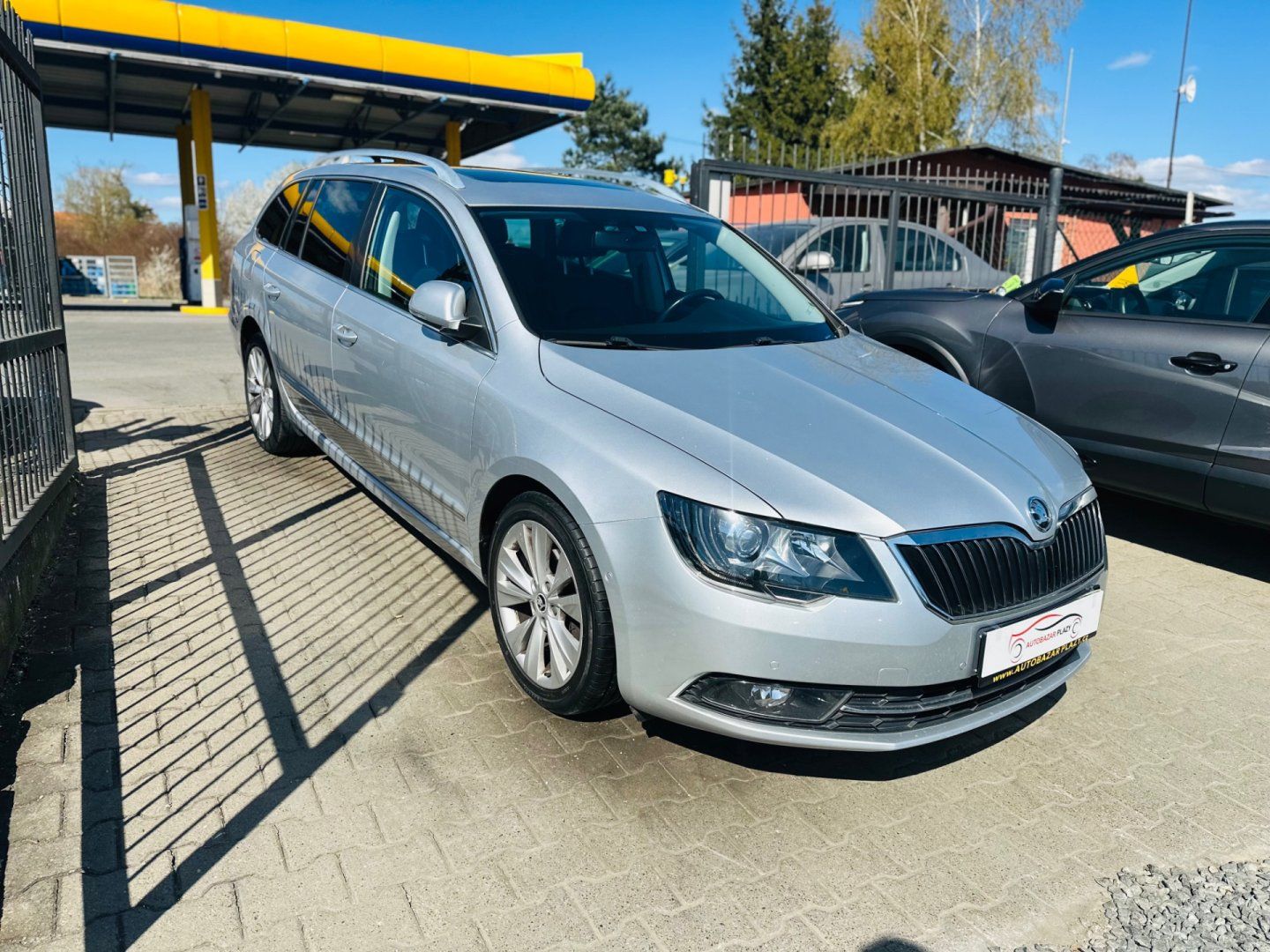 Škoda Superb, 1.6TDi NAVI,PANOR.,GARANCE KM