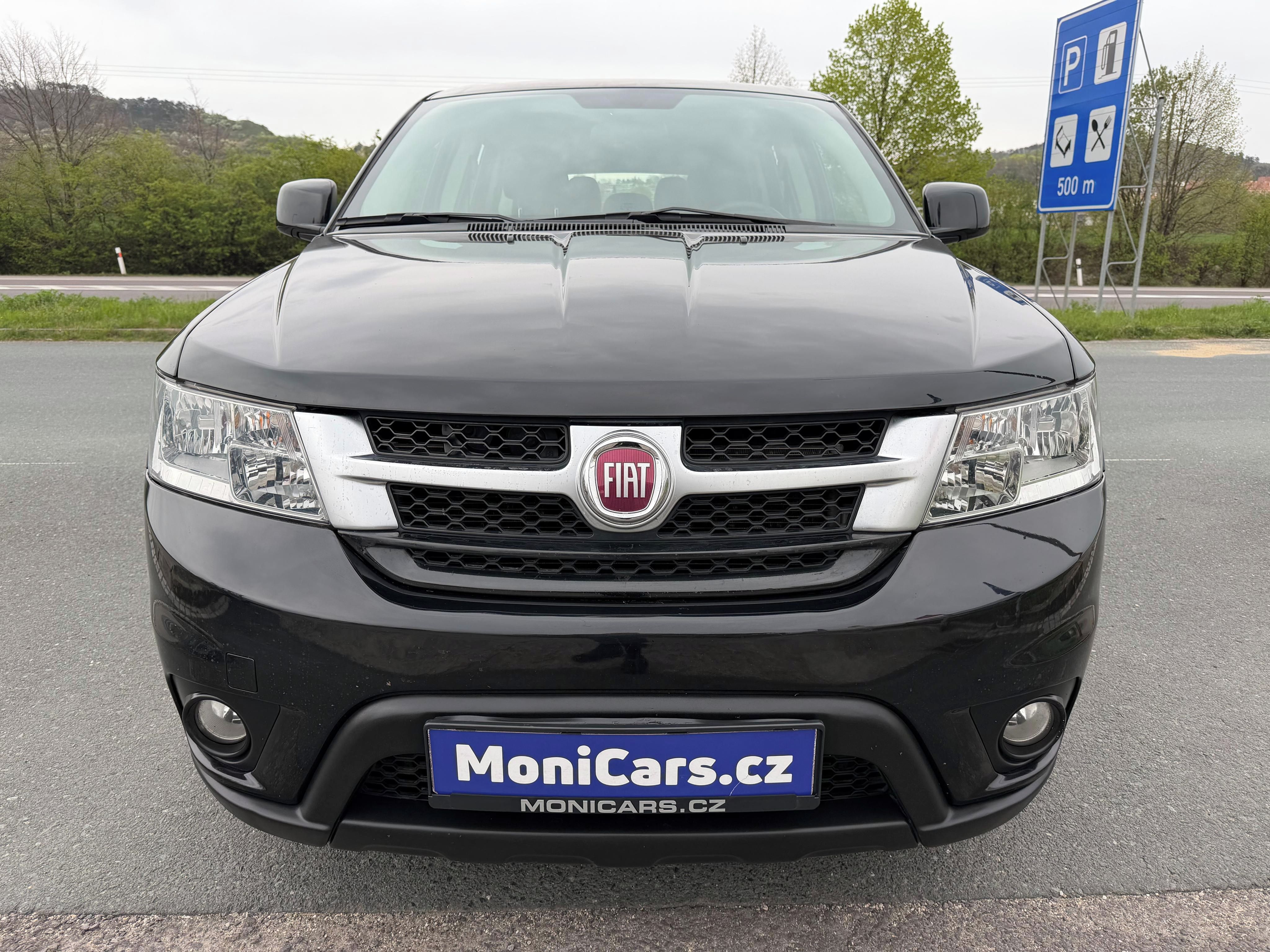Fiat Freemont, 2.0 M-JET2 103kW 7 MÍST - fotka 2
