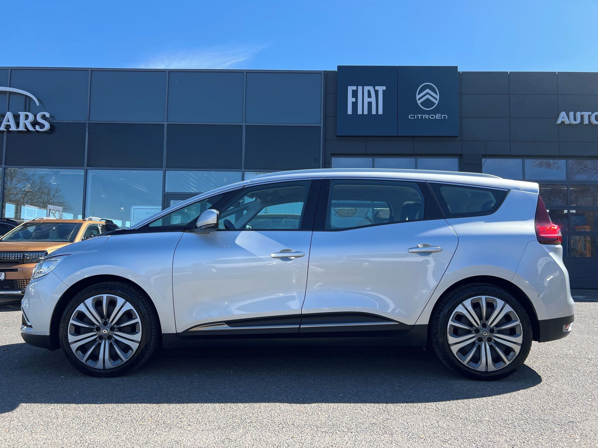 Renault Grand Scénic, 1.7 dCi 120k SERVIS ZÁRUKA - fotka 4