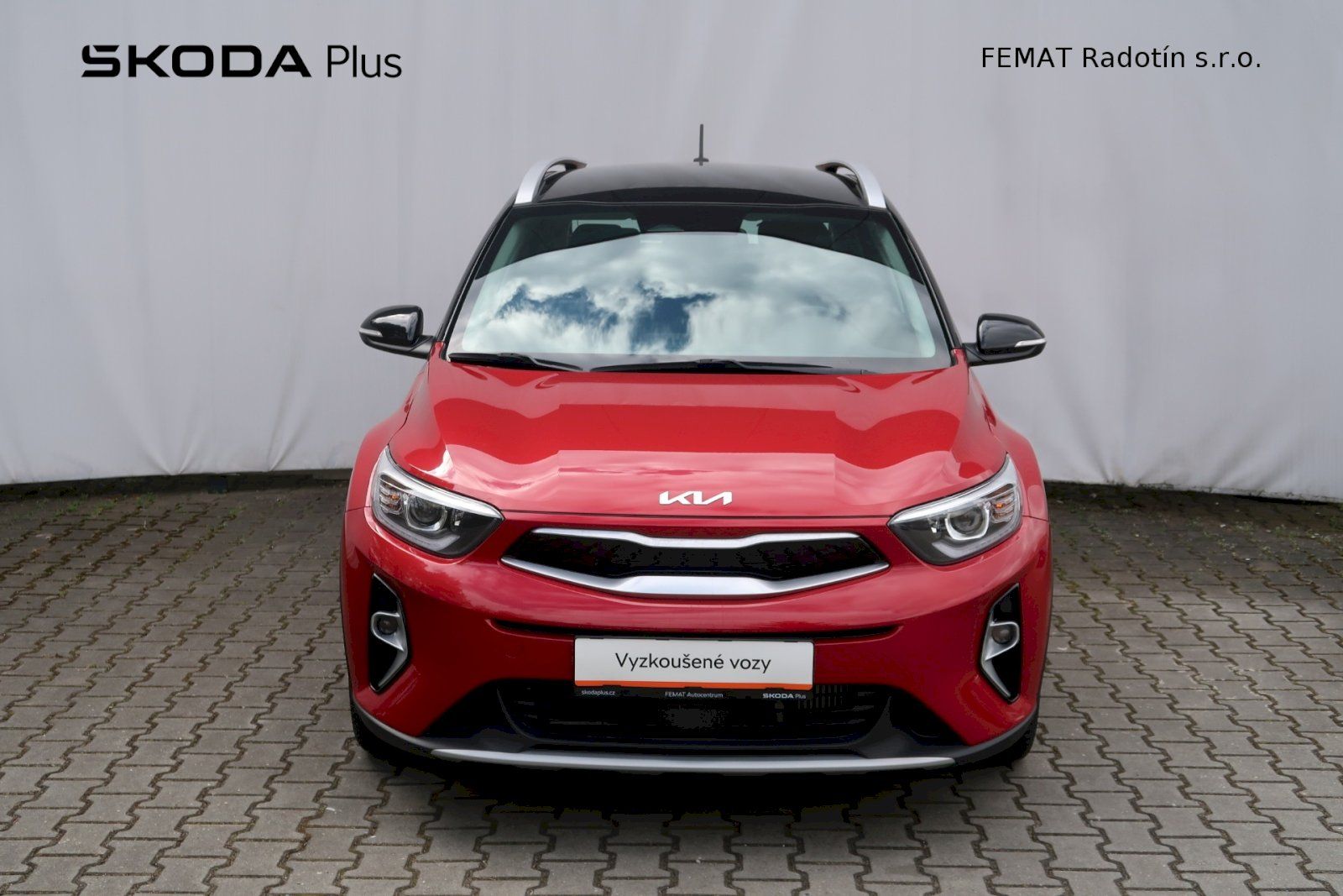 Kia Stonic, Stonic Exclusive 1,0 T-GDI DCT - fotka 4
