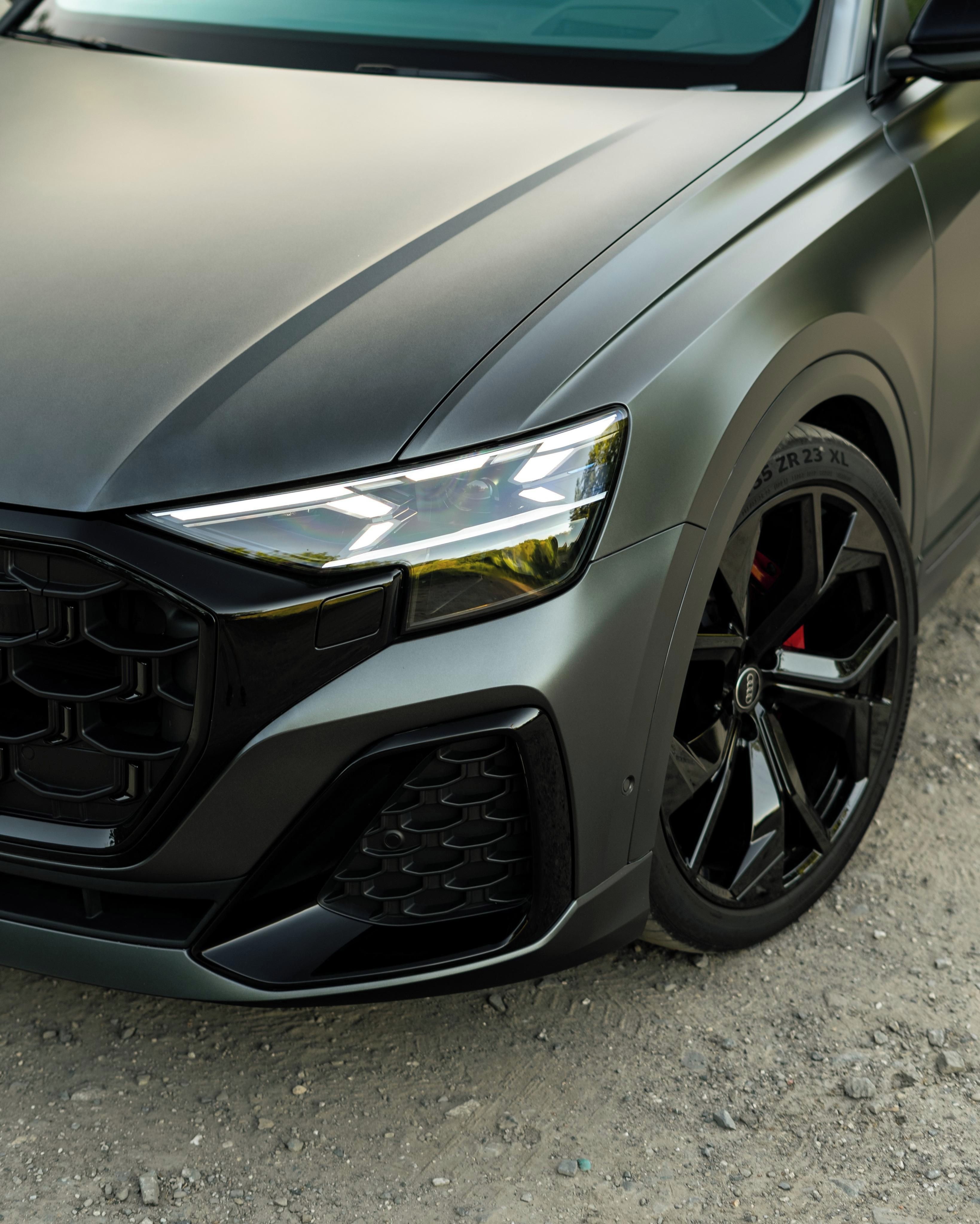 Audi Q8, 1 majitel, ČR, záruka - fotka 4