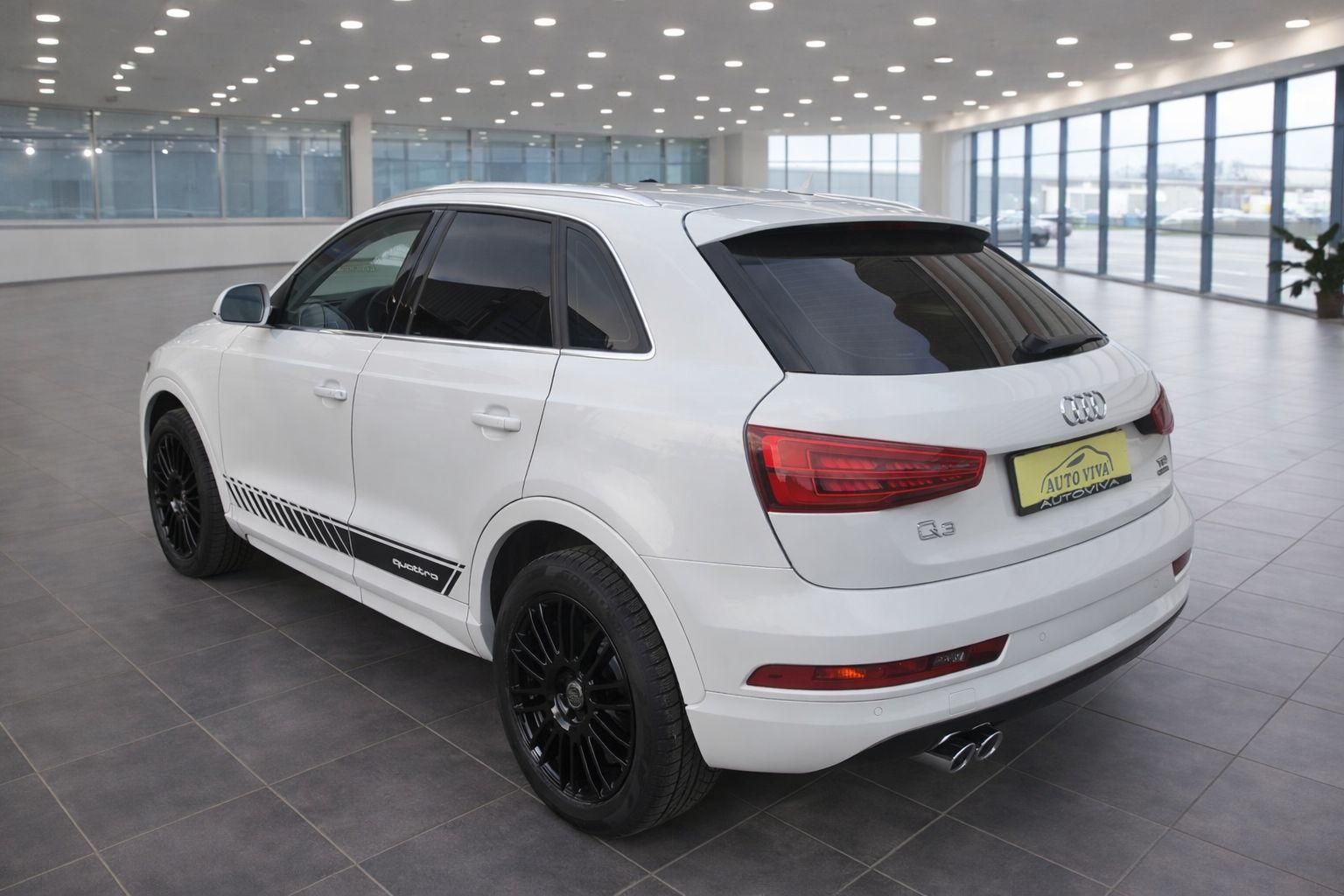 Audi Q3, 2,0TDi 4x4,S-Tronic,Sport,ČR - fotka 4