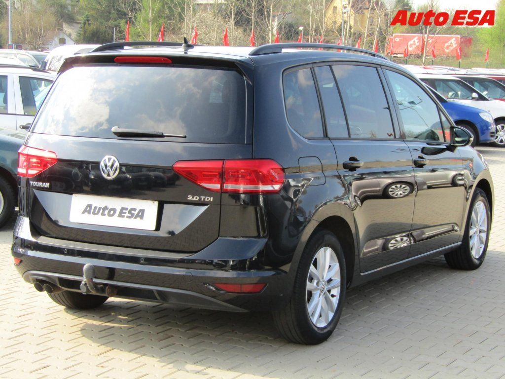 Volkswagen Touran, 2.0 TDi,ČR,masáž,autoAC - fotka 6