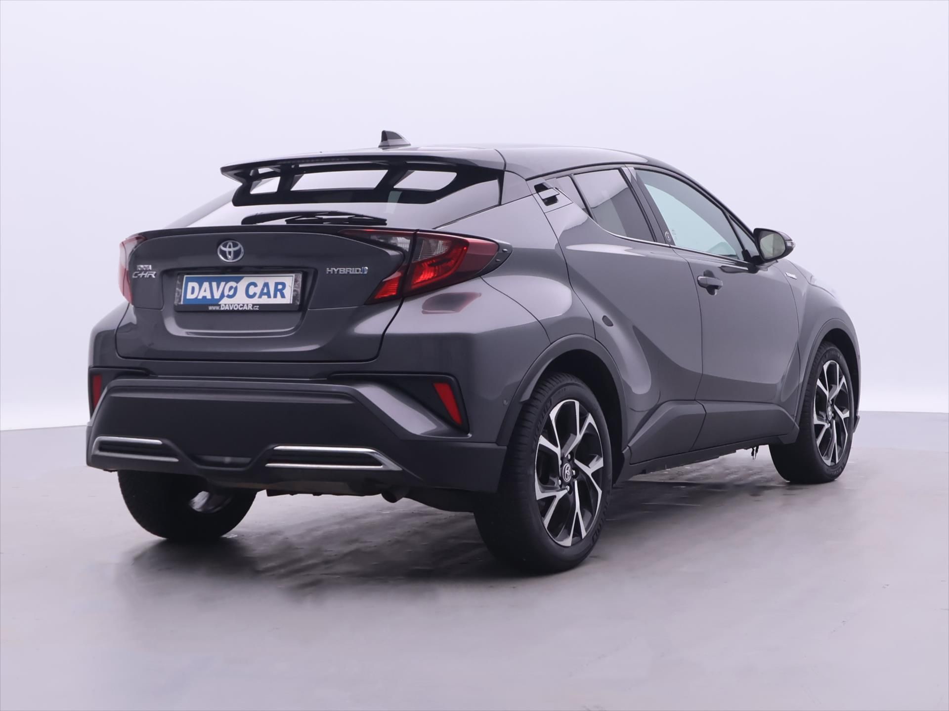 Toyota C-HR, 2,0 E-CVT 112kW Executive - fotka 5