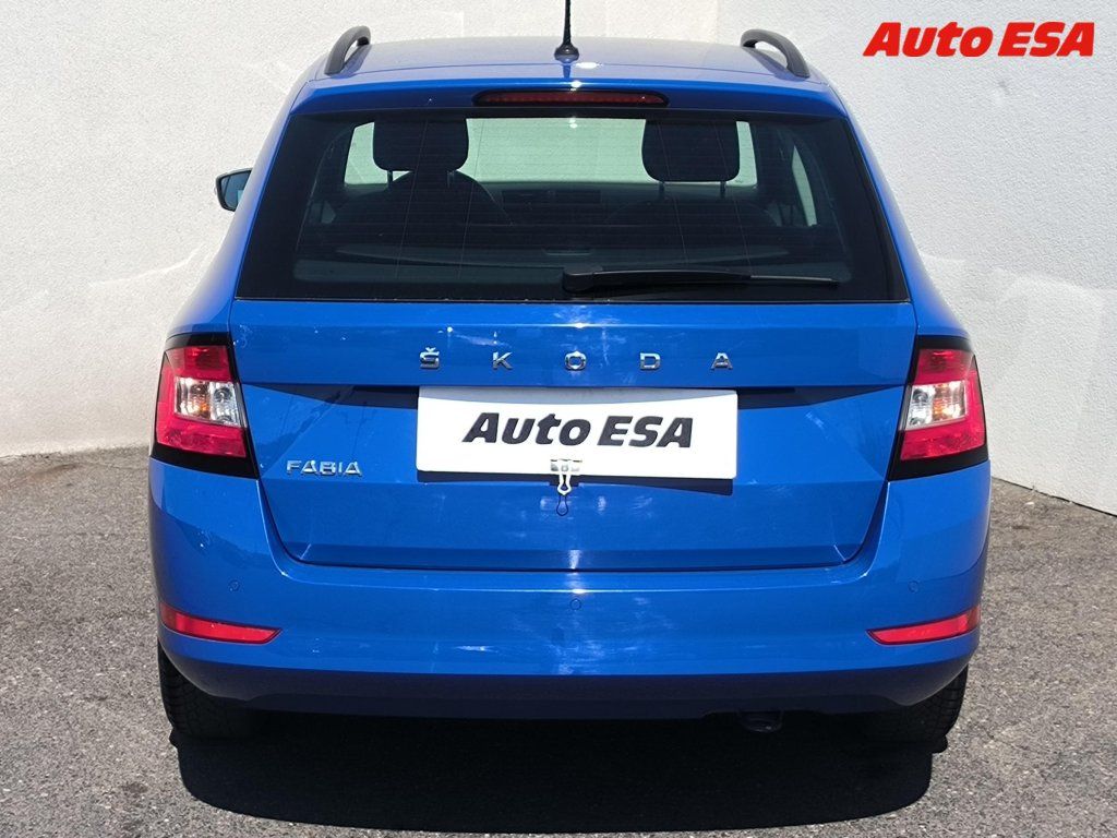 Škoda Fabia, 1.0 TSi,Ambition - fotka 5