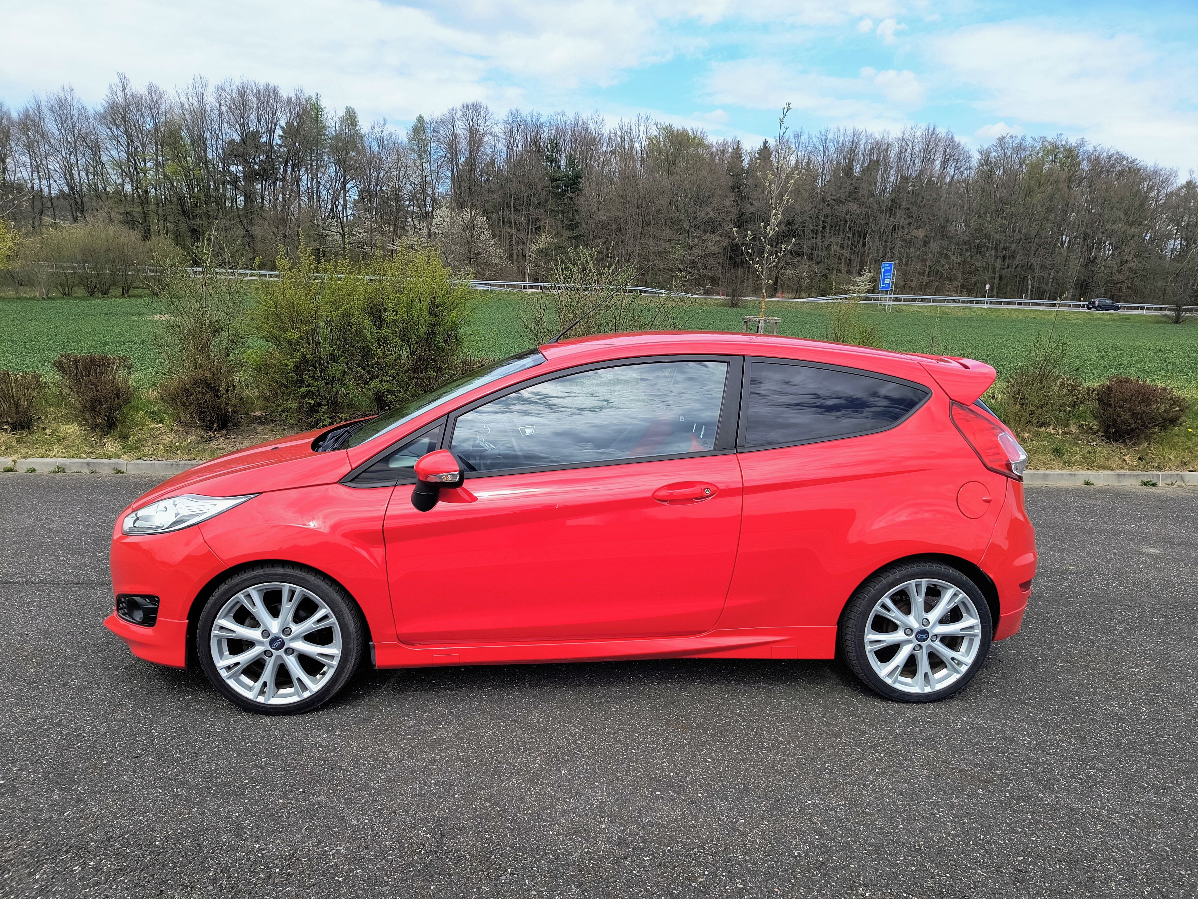 Ford Fiesta, ST-line 1.6TDCi 70kw - fotka 4
