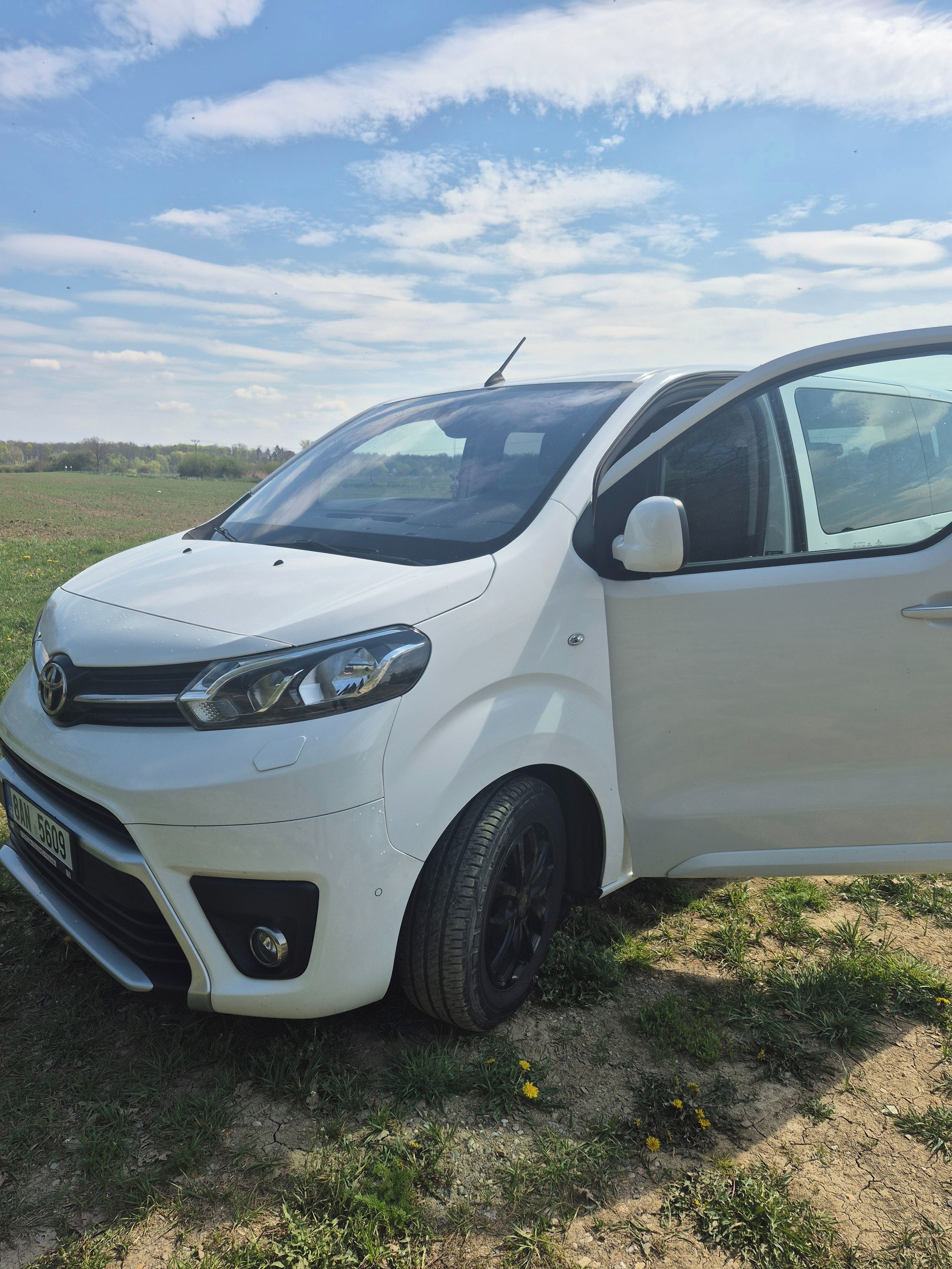 Toyota Proace, Toyota Proace Verso 2,0D - fotka 2