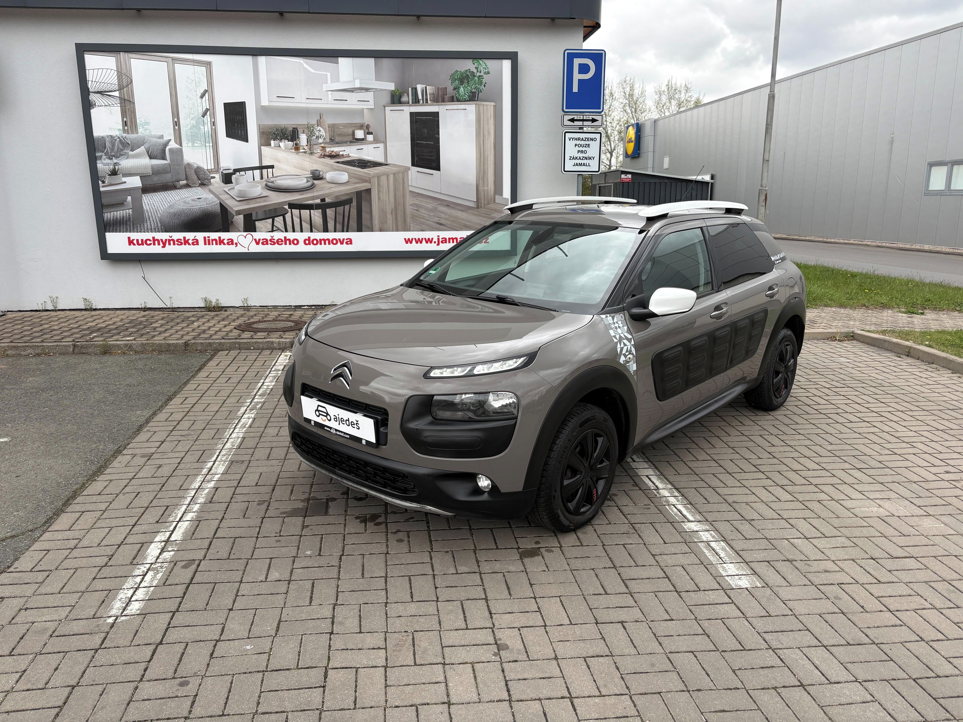 Citroën C4, Cactus 1.6 BlueHDI/RipCurl/ČR