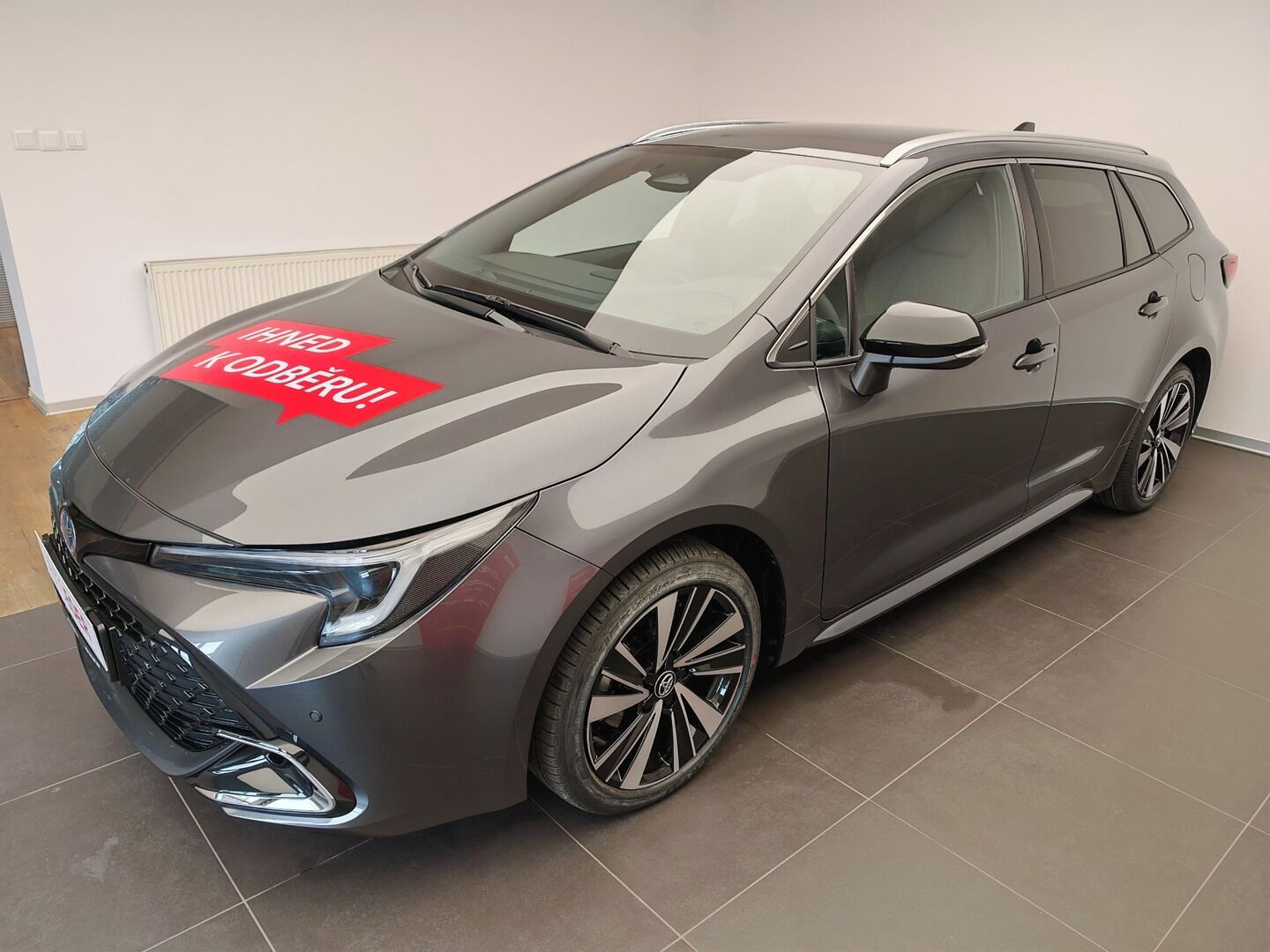 Toyota Corolla, 1,8 Hybrid e-CVT Style