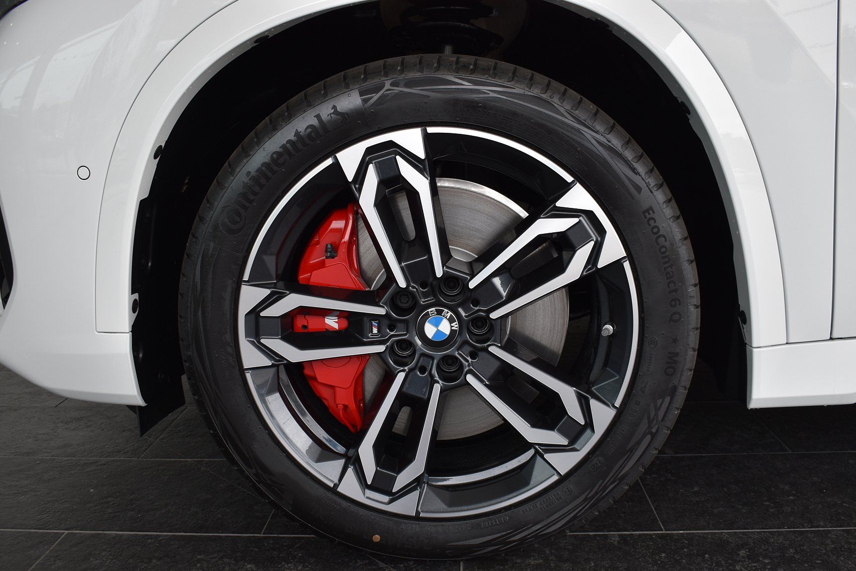 BMW X1 - fotka 3