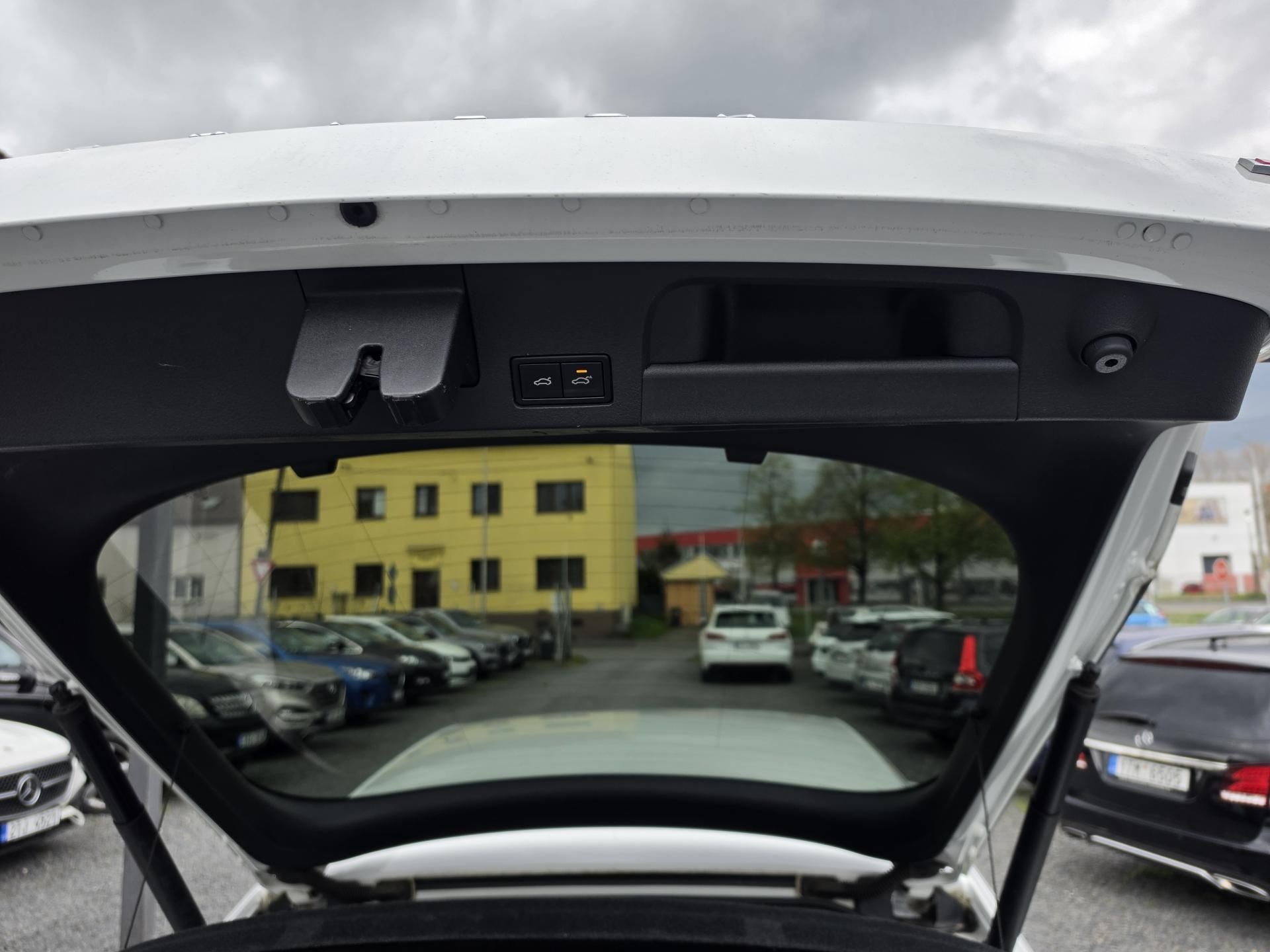 Volkswagen Arteon, 2.0 TDI R-Line TZ Led Alcantra - fotka 6