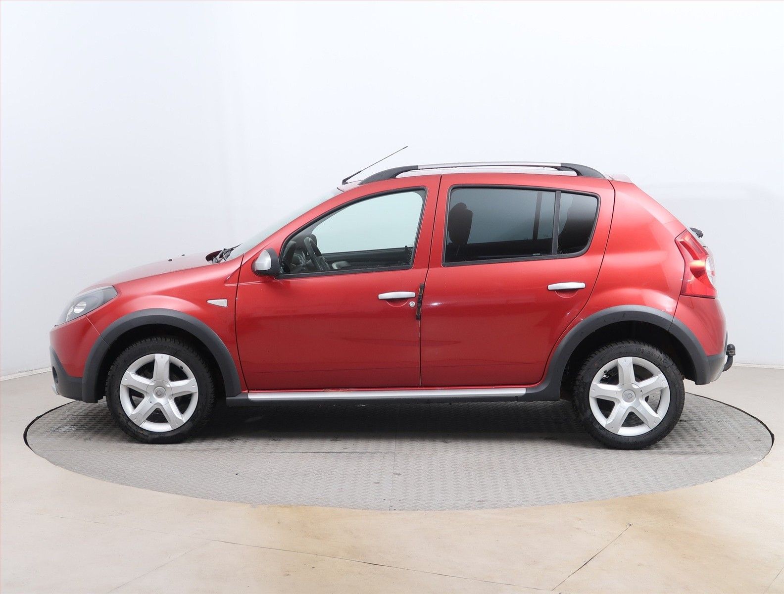 Dacia Sandero, 1.5 dCi, Stepway, Klima - fotka 3