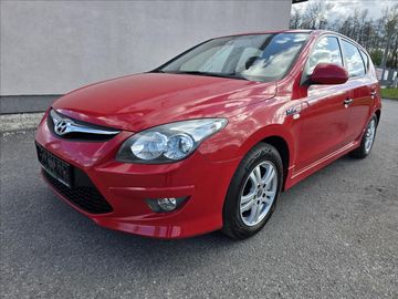 1,4 1.4i 77KW 1.MAJITEL KLIMA