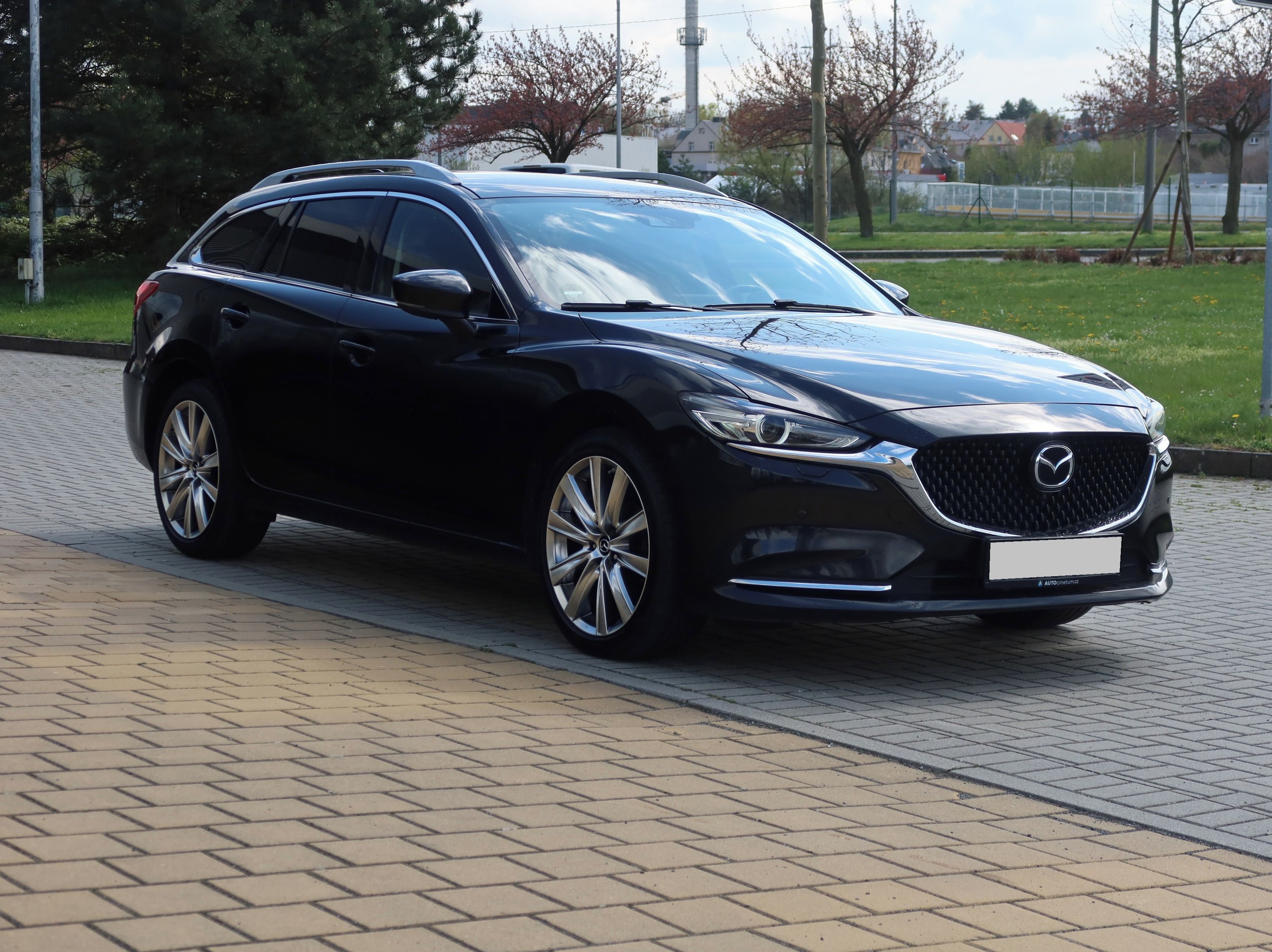 Mazda 6, 2.5 Skyactiv-G, Sports-Line AT - fotka 4